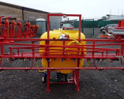 CROP SPRAYER 400l - Boom 12m
