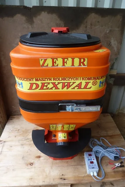 Seeder/ Slug Pellet Applicator For Tine Harrows, ATV, Tractor