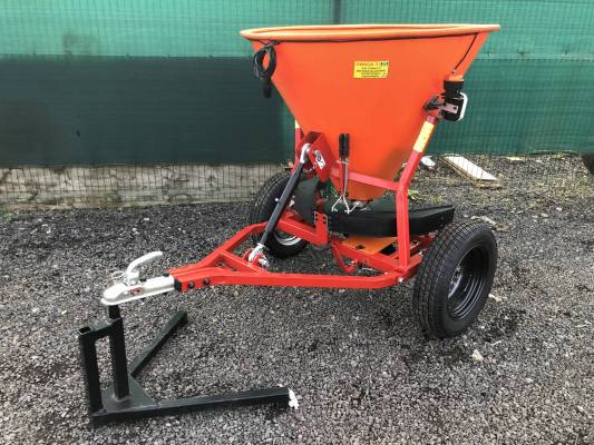 Towable Spreaders